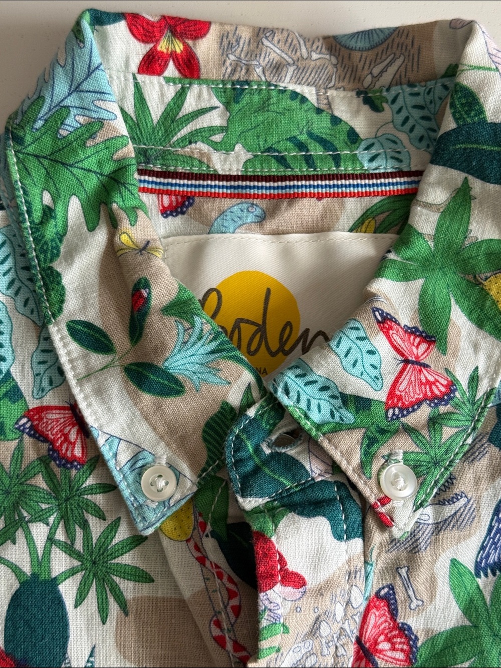 Mini Boden Dinosaur Tropical Linen Short-Sleeve Button-Down Sz 13-14, 164 cm EUC - Picture 3 of 8
